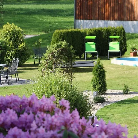 Hotel Gaestehaus Sporrer 4*