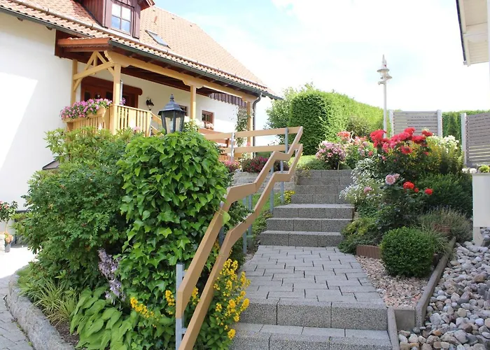 Gaestehaus Sporrer Hotel